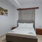 Hotel Malo