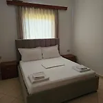 Malo