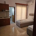 Hotel Malo
