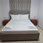 Malo 4*