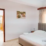 Malo 4*