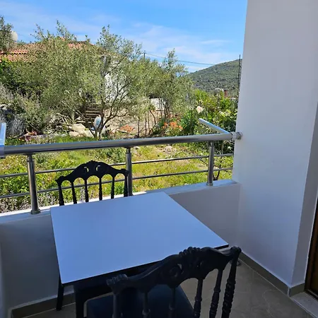 Malo 1 Hotel