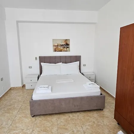 Hotel Malo