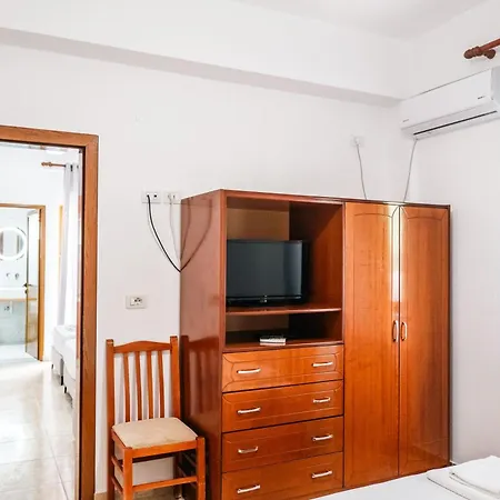Malo Hotel