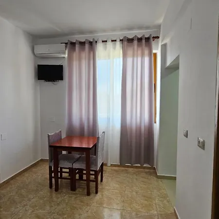 Malo