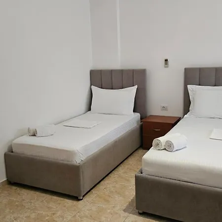 Hotel Malo 1