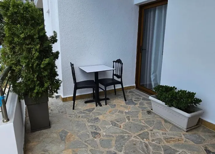 Hotel Malo